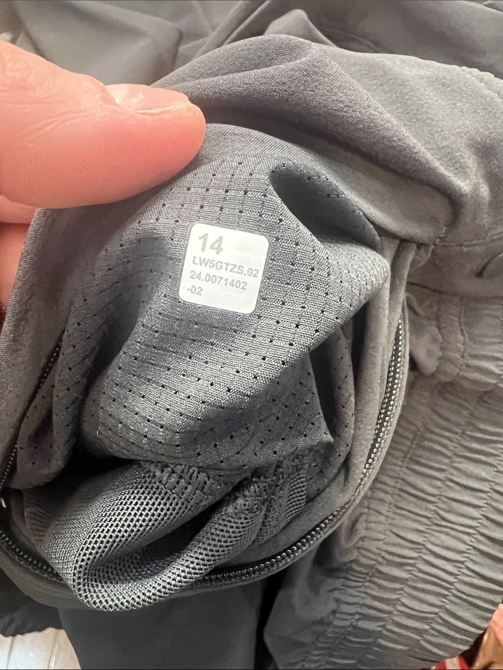176. Lululemon size 14 Tear Away Mid Rise Track Pant Gray 14 - Picture 8 of 13